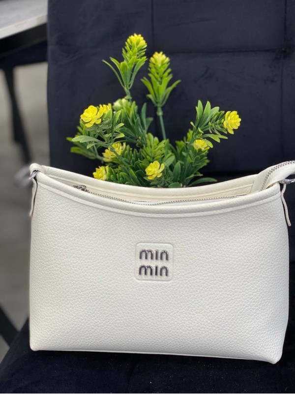 Жіноча сумка через плече із еко-шкіри бiлого кольору 32244