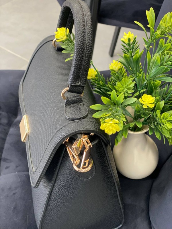 Жіноча класична сумка з еко-шкіри чорного кольору 32258