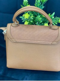 Жіноча класична сумка з еко-шкіри кавового кольору 32259