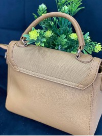 Жіноча класична сумка з еко-шкіри бежевого кольору 32260