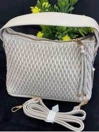 Жіноча сумка на плече із жатої еко-шкіри сiрого кольору 32264