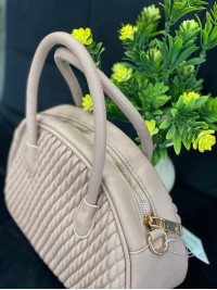 Жіноча сумка крос-боді з еко-шкіри пудрового кольору 32271