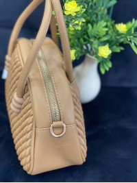 Жіноча сумка крос-боді з еко-шкіри кавового кольору 32273