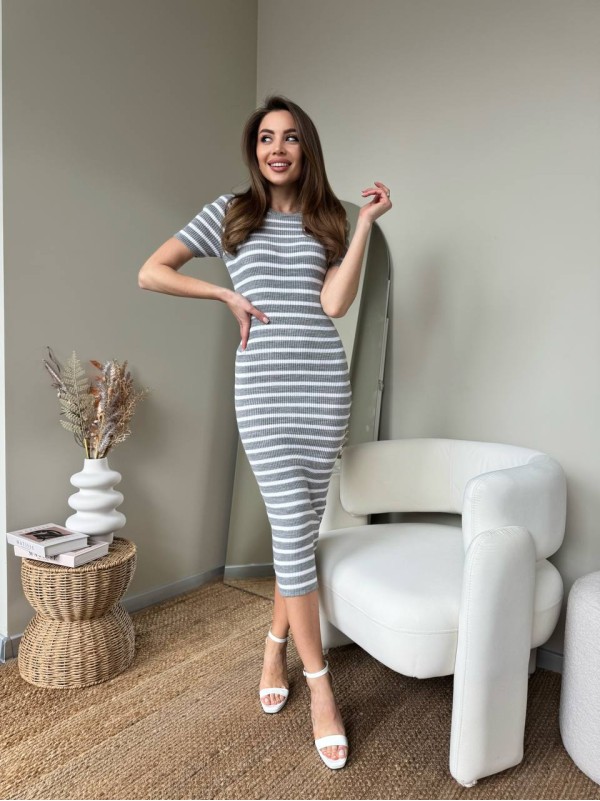 Приталена сукня міді в смужку сiрого кольору 32314