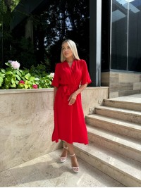 Легка сукня на запах із поясом червоного кольору 32333