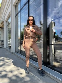 Прогулянковий костюм з мікро-вельвету на блискавцi кавового кольору 32336