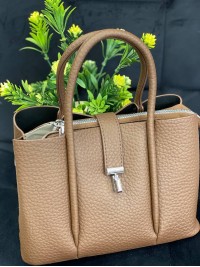 Жіноча сумка шопер із еко-шкіри коричневого кольору 32366