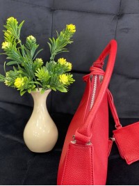 Жіноча сумка-багет з пористої еко-шкіри червоного кольору 32386