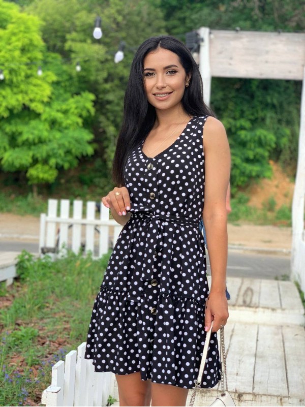 Легка сукня міні в горох чорного кольору 32400