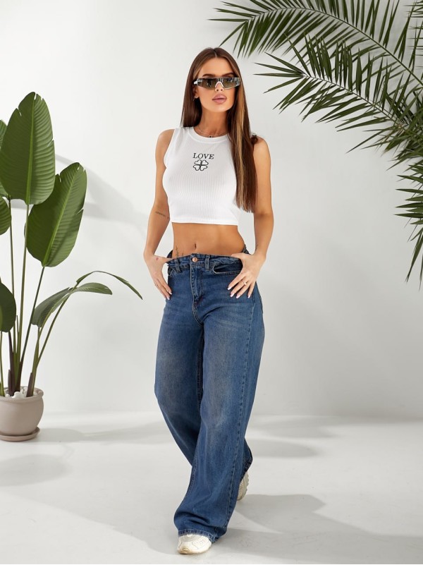 Базовий жіночий топ у рубчик з написом бiлого кольору 32402