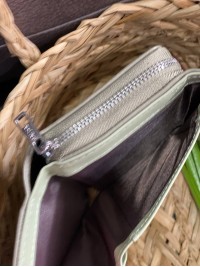 Жіночий маленький гаманець із пористої еко-шкіри графiтового кольору 32419