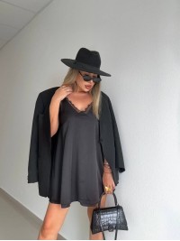 Шовкова сукня-комбінація міні чорного кольору 32447