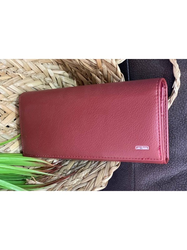 Жіночий гаманець з гладкою еко-шкіри бордового кольору 32476