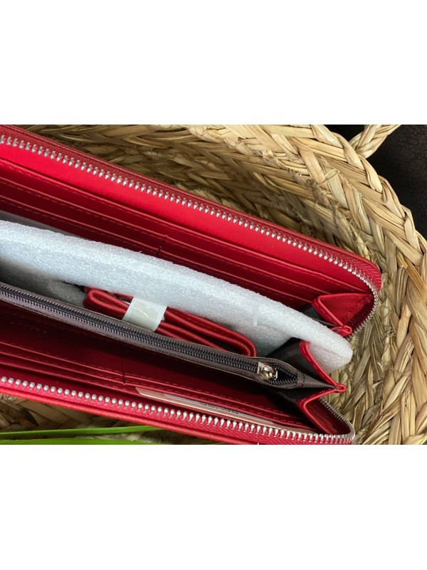 Жіночий гаманець з еко-шкіри червоного кольору 32481