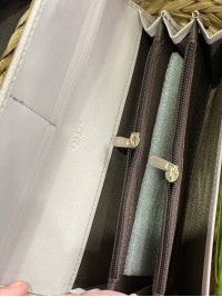 Жіночий гаманець з пористої еко-шкіри сiрого кольору 32488