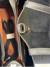 Жіноча брутальна сумка шопер із еко-шкіри чорного кольору 32495