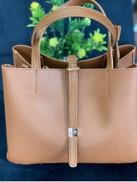 Жіноча брутальна сумка шопер із еко-шкіри коричневого кольору 32497