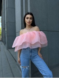 Повітряний жіночий топ із воланами рожевого кольору 32503