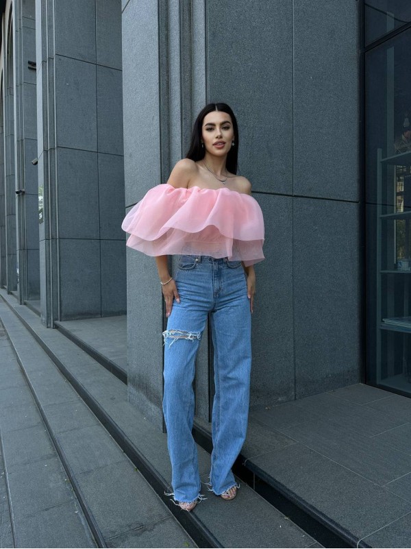 Повітряний жіночий топ із воланами рожевого кольору 32503