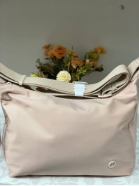 Жіноча повсякденна сумка через плече з еко-шкіри бежевого кольору 32511