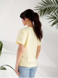 Базова жіноча футболка з малюнком жовтого кольору 32523