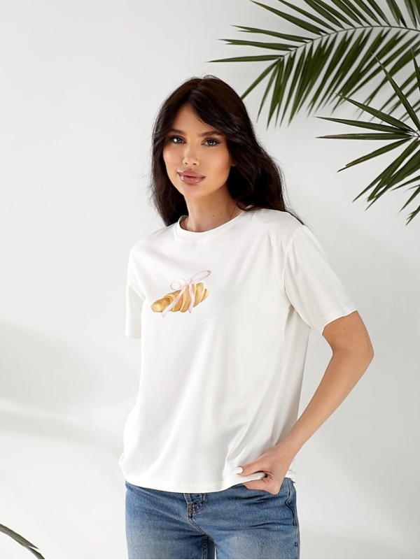 Базова жіноча футболка з малюнком бiлого кольору 32524