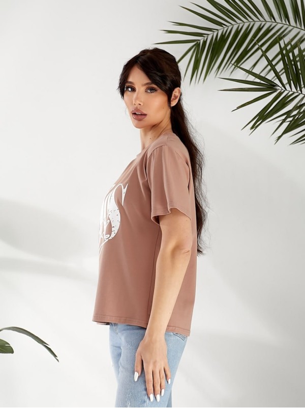 Базова жіноча футболка з написом кавового кольору 32527