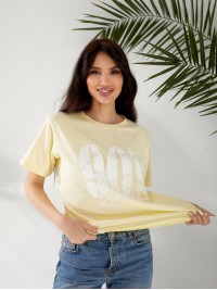 Базова жіноча футболка з написом жовтого кольору 32531