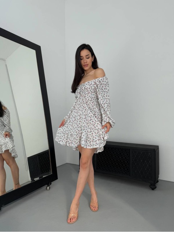 Легка сукня міні на зав'язках у квітку молочного кольору 32538