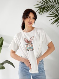 Базова жіноча футболка з малюнком молочного кольору 32547