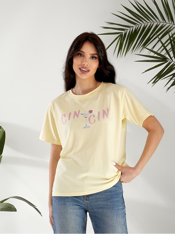 Жіноча футболка з малюнком жовтого кольору 32549