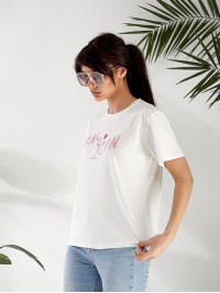 Жіноча футболка з малюнком молочного кольору 32553