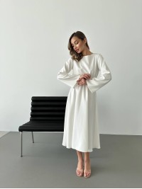 Легка сукня міді з відкритою спинкою молочного кольору 32558