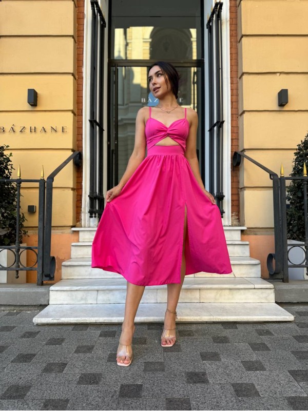 Легка сукня на бретельках малинового кольору 32594
