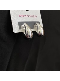 Сережки Краплі застібка - пусет срібного кольору 32596