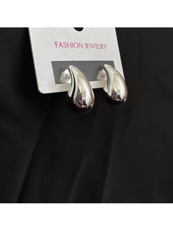 Сережки Краплі застібка - пусет срібного кольору 32596