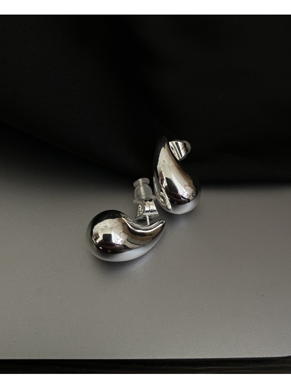 Сережки Краплі застібка - пусет срібного кольору 32596