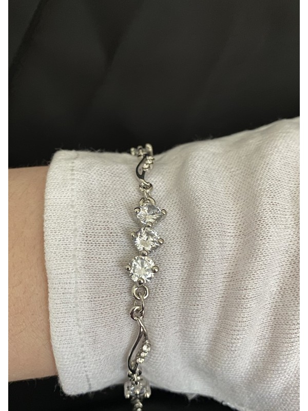 Браслет з камінчиками срібного кольору замок карабін 32603