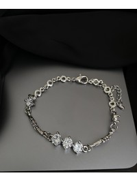 Браслет з камінчиками срібного кольору замок карабін 32603