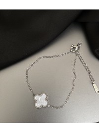 Браслет Конюшина двосторонній срібного кольору замок карабін 32610