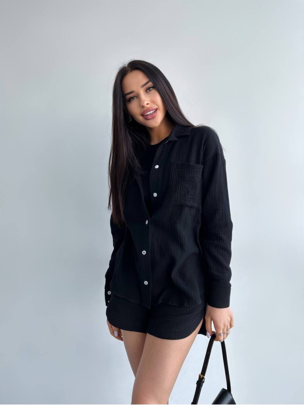 Мусліновий костюм із шортами чорного кольору 32654