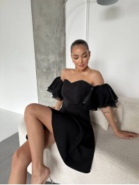 Сукня міні кльош з пишним рукавом чорного кольору 32660