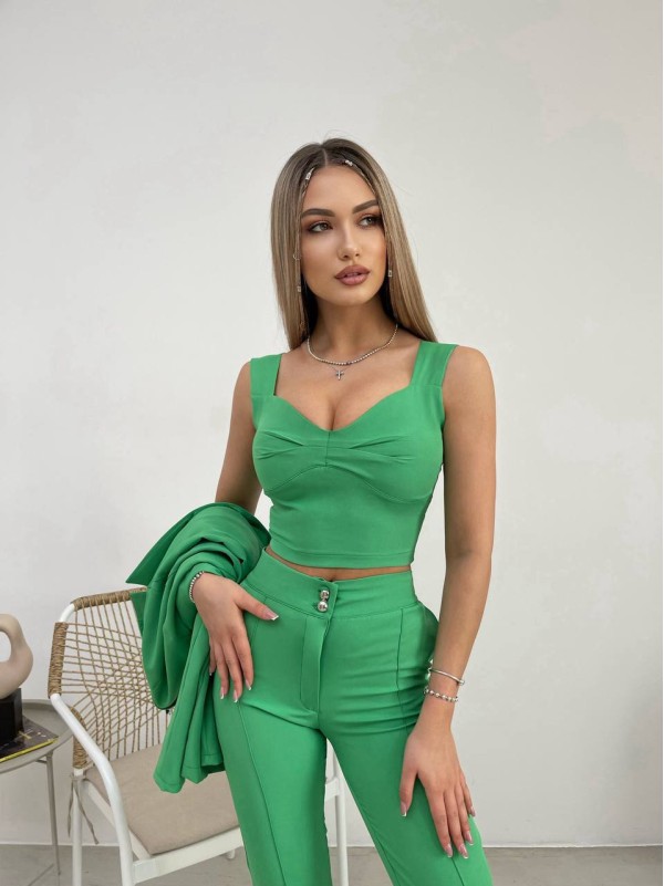 Жіночий стильний костюм-трійка зеленого кольору 32701