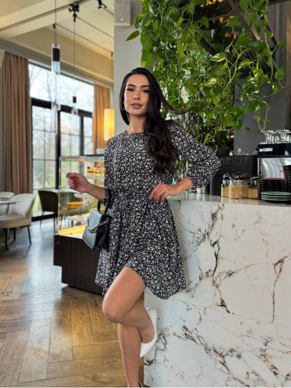 Сукня з поясом чорного кольору 32725