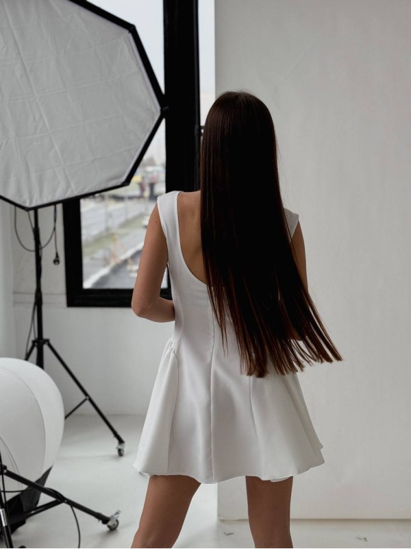 Коктельна сукня клеш молочного кольору 32731