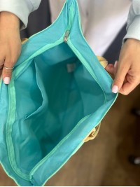 Жіноча містка сумка на плече зеленого кольору 32746