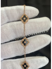 Браслет квіточки золотого кольору замок карабін 32768