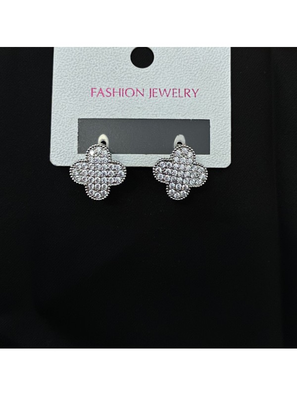 Сережки Конюшина з камінням срібного кольору англійський замок 32811