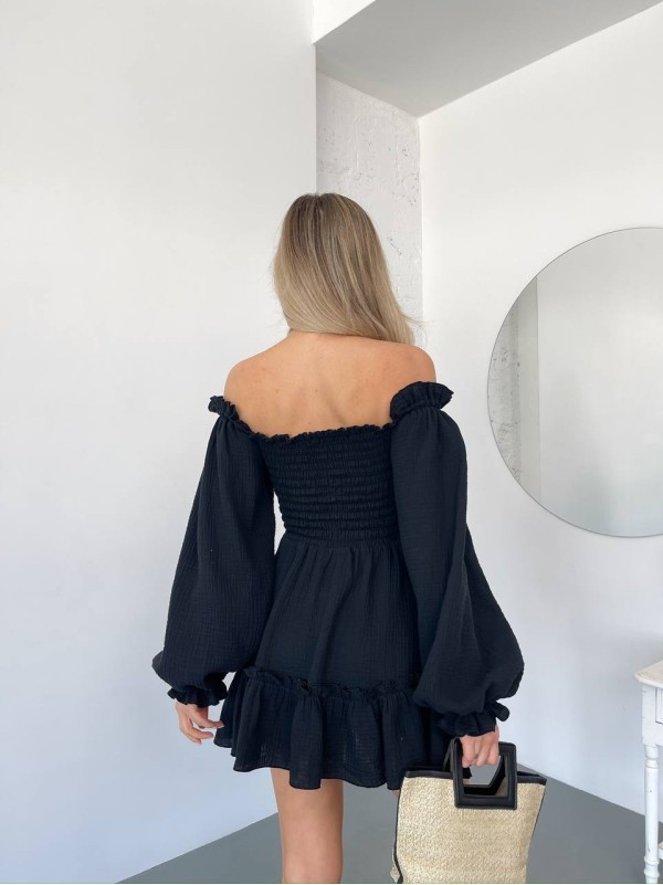 Муслинова сукня міні з рукавом чорного кольору 32821