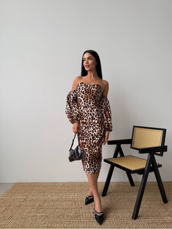 Сукня з відкритими плечима леопард коричневого цвета 32869